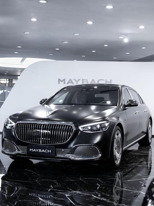 深圳45岚图汽车的售后服务让用户无忧出行，迈巴赫未来的豪华车趋势